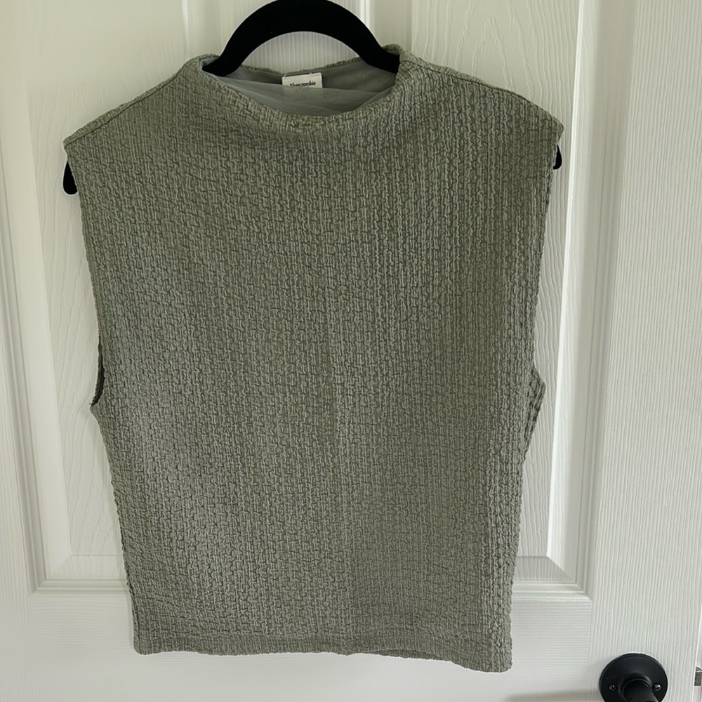 Abercrombie & Fitch Textured green Top